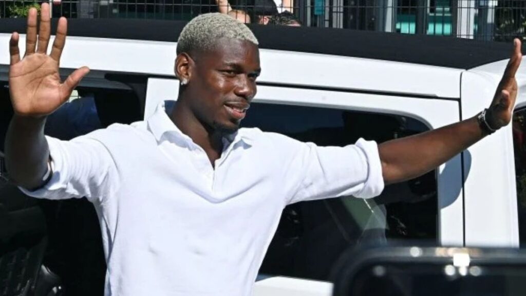 TRANSFERTS CHOCS 240 MILLIONS partent en fumée Liverpool AFFOLE le marché avec sa recrue HISTORIQUE à 136M€
