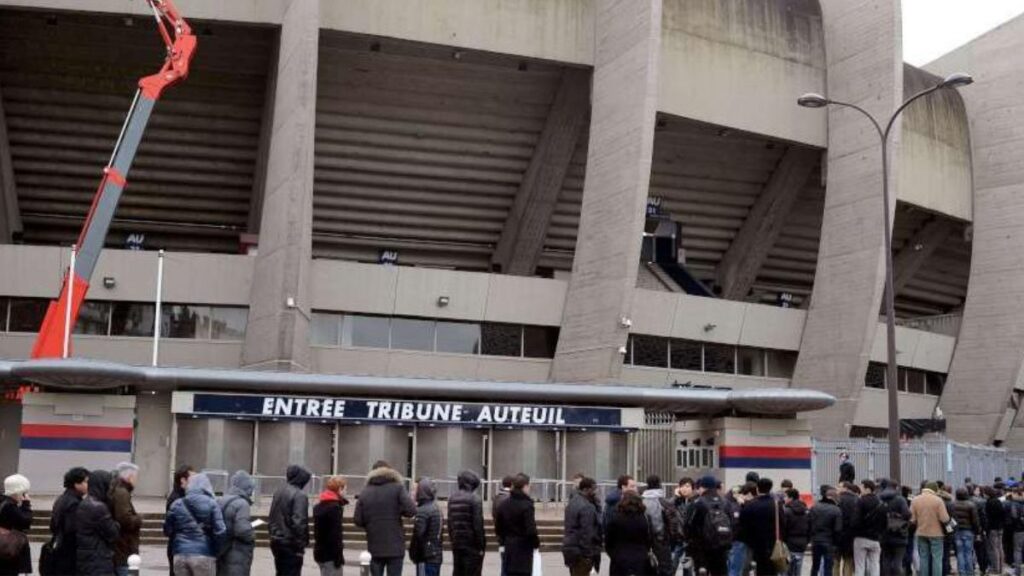 PSG cette somme délirante de 1875€ offerte à chaque supporter